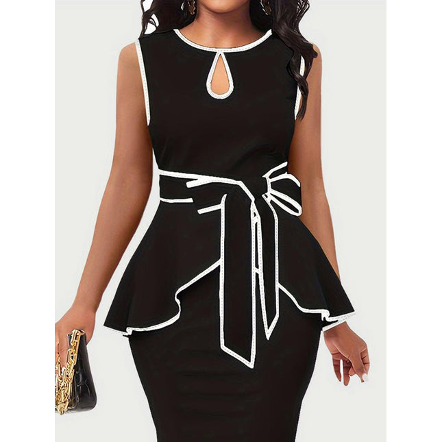 Plus Size Cutout Contrast Sleeveless Dress