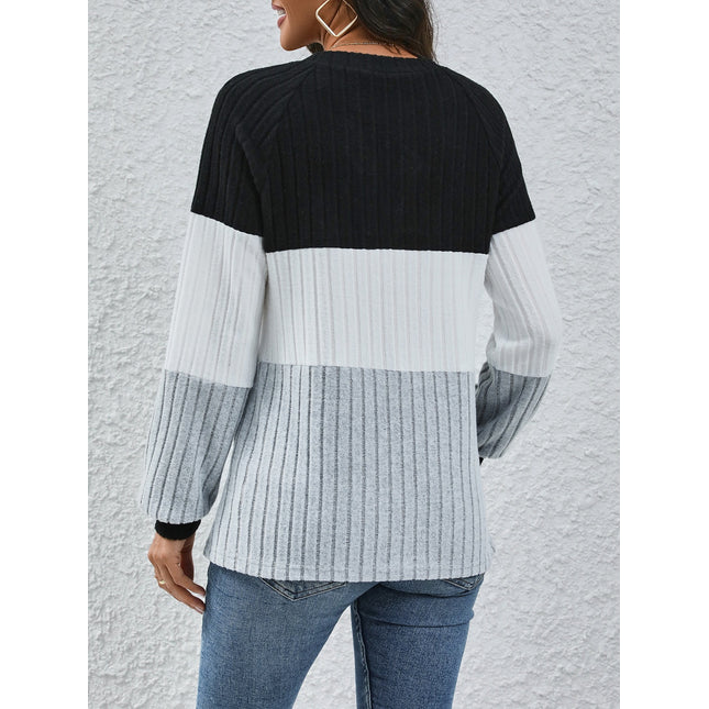 Ribbed Contrast V-Neck Long Sleeve T-Shirt