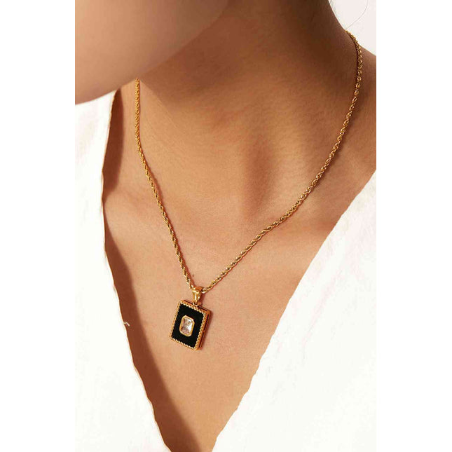 Square Pendant Twisted Chain Necklace