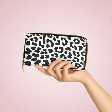 Uniquely You Womens Wallet - Zip Purse / Black & White Leopard