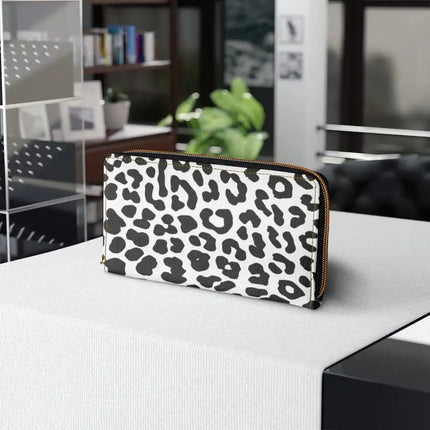 Uniquely You Womens Wallet - Zip Purse / Black & White Leopard